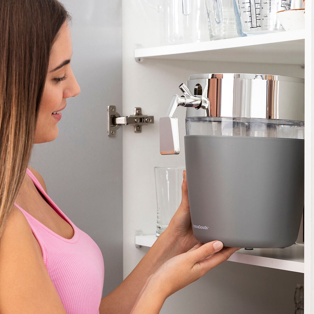 V16H2B8DACB32A7946F6A1255F99832100CER5277654P9